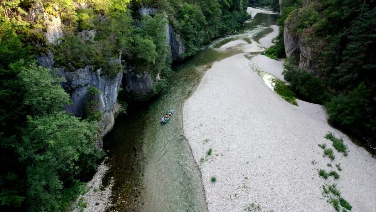 Les Bateliers des Gorges du Tarn — Balade en bateau — La Malène