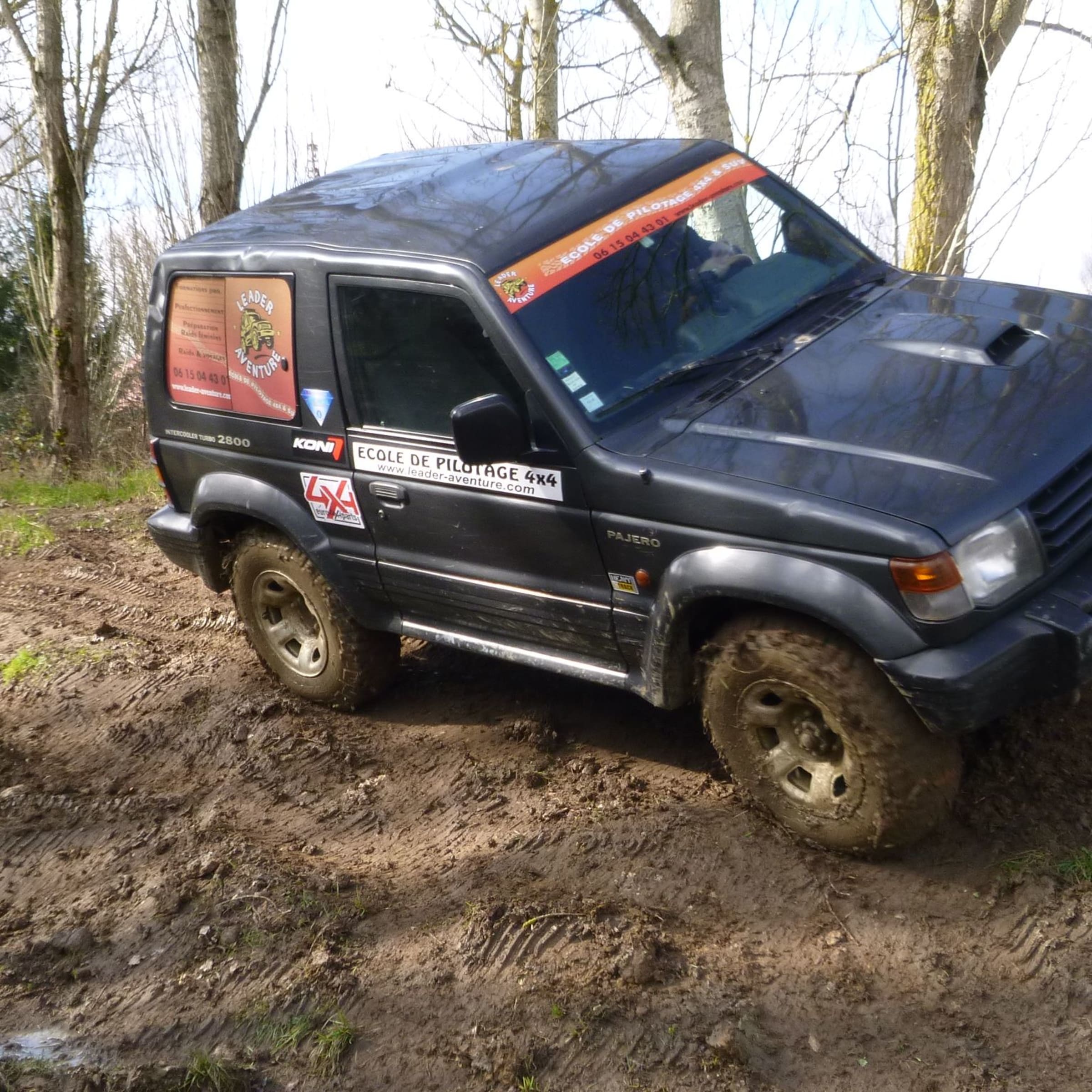 Stage Journée de pilotage 4x4 en off-road près de Lyon