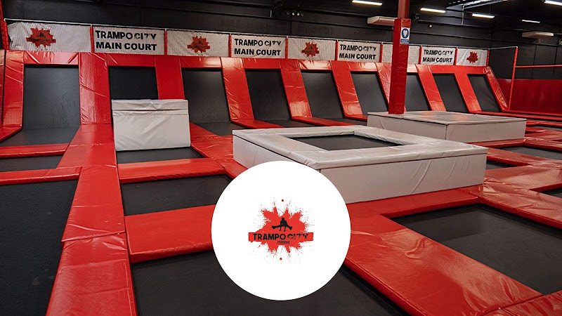 Trampo City — Session de Trampoline Park pour Enfants et Adultes — Strasbourg