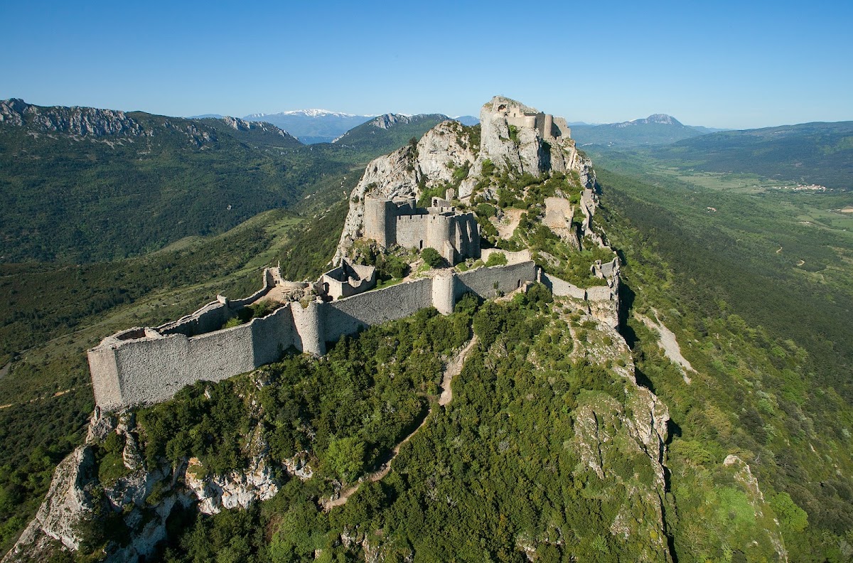 Château de Peyrepertuse — Patrimoine — Duilhac-sous-Peyrepertuse