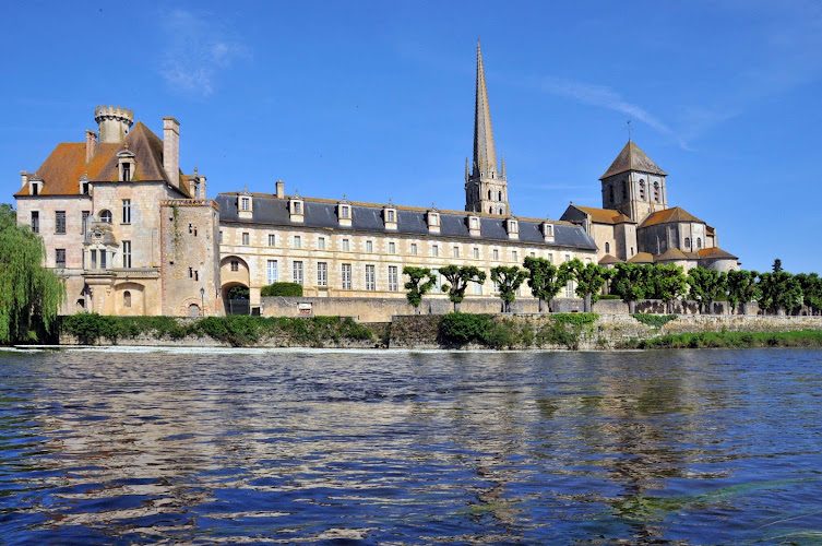 Abbaye de Saint-Savin — Patrimoine — Saint-Savin