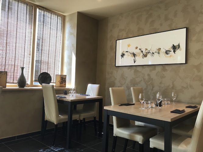 Iida-Ya — Meilleurs restaurants de cuisine du monde — Dole