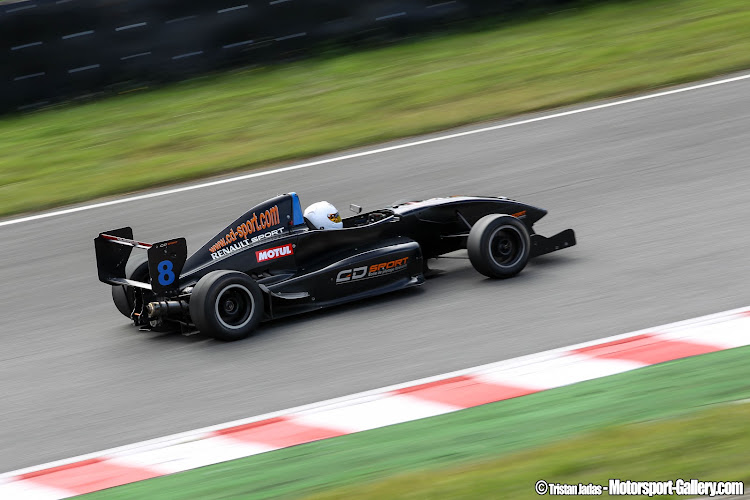 CD Sport - Circuit de la Ferté Gaucher — Stage de pilotage monoplace (Formule 1, F4, etc.) — La Ferté-Gaucher