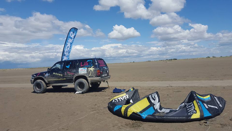 Lilikitesurf, ecole kitesurf Beauduc — Arles