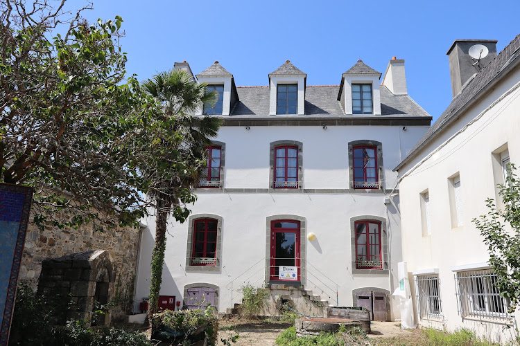 Musée du Pays Plougastel – fraise, patrimoine et traditions de la presqu’île — Musées Historiques — Plougastel-Daoulas