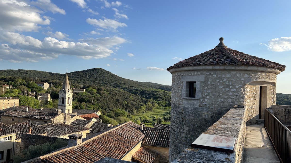Château des Roure - Parc médiéval — Patrimoine — Labastide-de-Virac