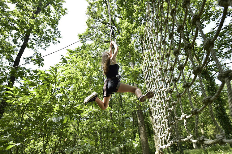 PARC DE LOISIRS COLMONT