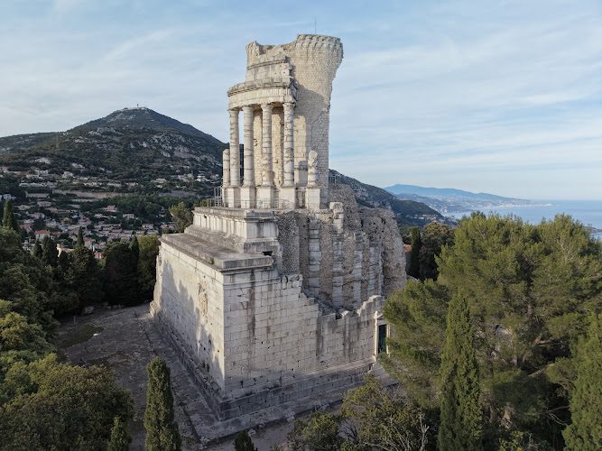 Trophée d'Auguste — Patrimoine — La Turbie