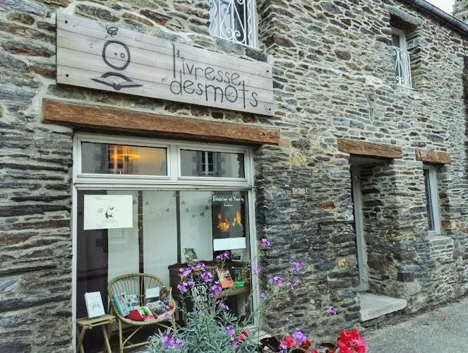 L'Ivresse des Mots — Lampaul-Guimiliau