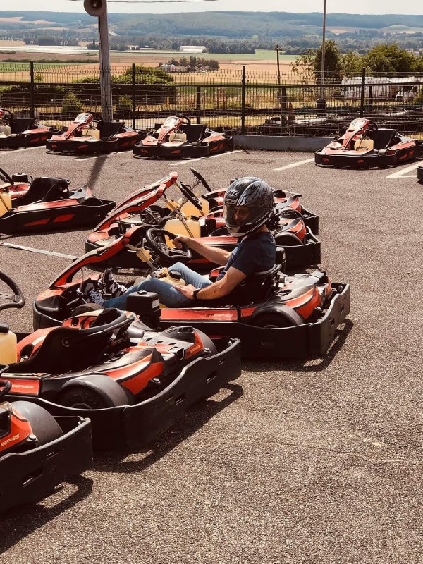 karting center sens et laser quest