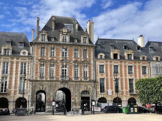 Maison de Victor Hugo — Maisons de personnalités & demeures d'illustres — Paris