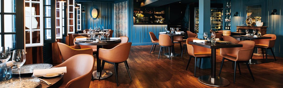 Les Flots – Gastronomie face à la Tour de la Chaîne — Restaurants avec vue — La Rochelle