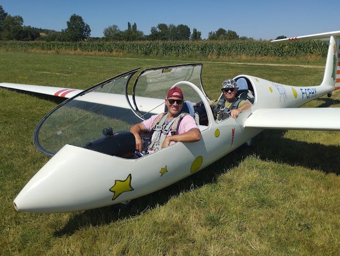 Association Vélivole et Aéronautique Toulousaine — Baptême de planeur — Bourg-Saint-Bernard