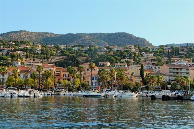 Chemin des peintres du Lavandou - 2,5 km à Saint-Clair — Le Lavandou
