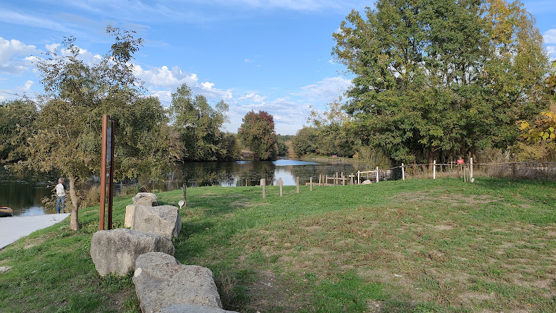 Club ski nautique — Salignac-sur-Charente