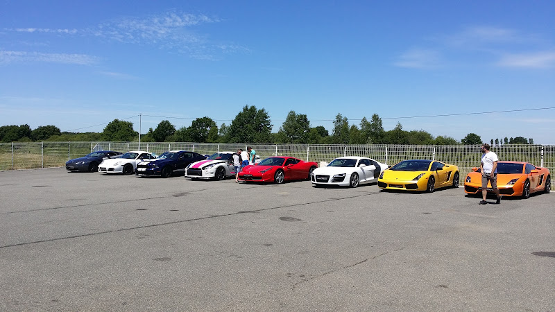 Circuit Du Bourbonnais — Stage de pilotage Ferrari, Lamborghini, Porsche, Aston Martin,... — Montbeugny