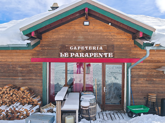 Le Parapente – restaurant d’altitude avec montée en motoneige à La Foux — Restaurants insolites — Allos