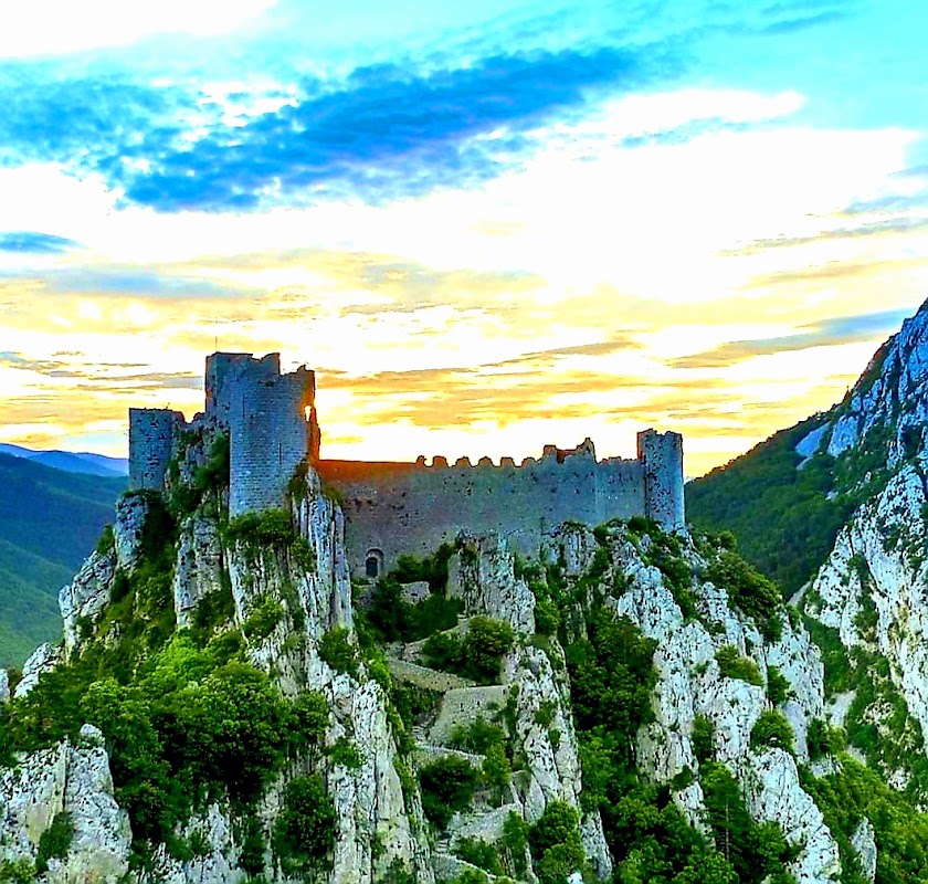Château de Puilaurens — Visiter un château — Puilaurens