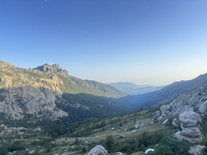 Refuge d'Asinau - sous l'Alcudina avant les Aiguilles de Bavella