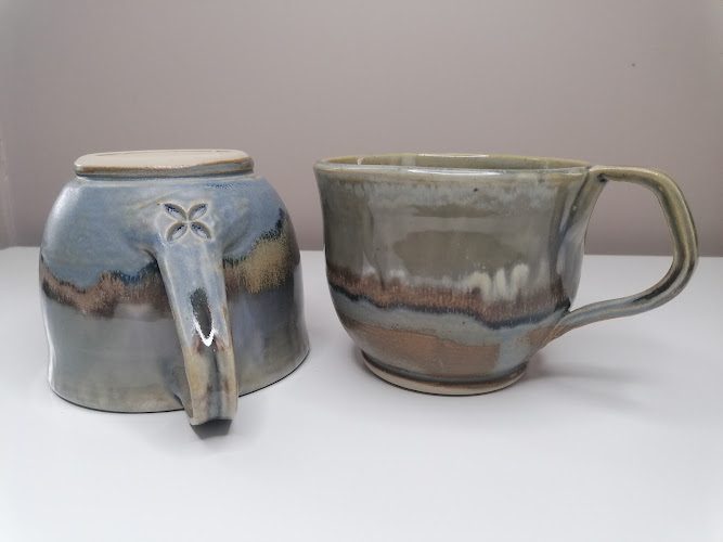 Les Poteries de Sandrine - tour et modelage à Arnouville-lès-Mantes - Atelier de Poterie et Céramique pour Débutants - Arnouville-lès-Mantes