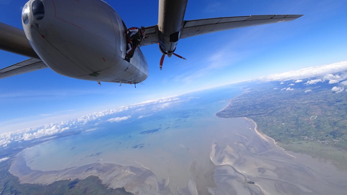 Angle de Chute — Saut en Parachute - Tandem — Gaillon