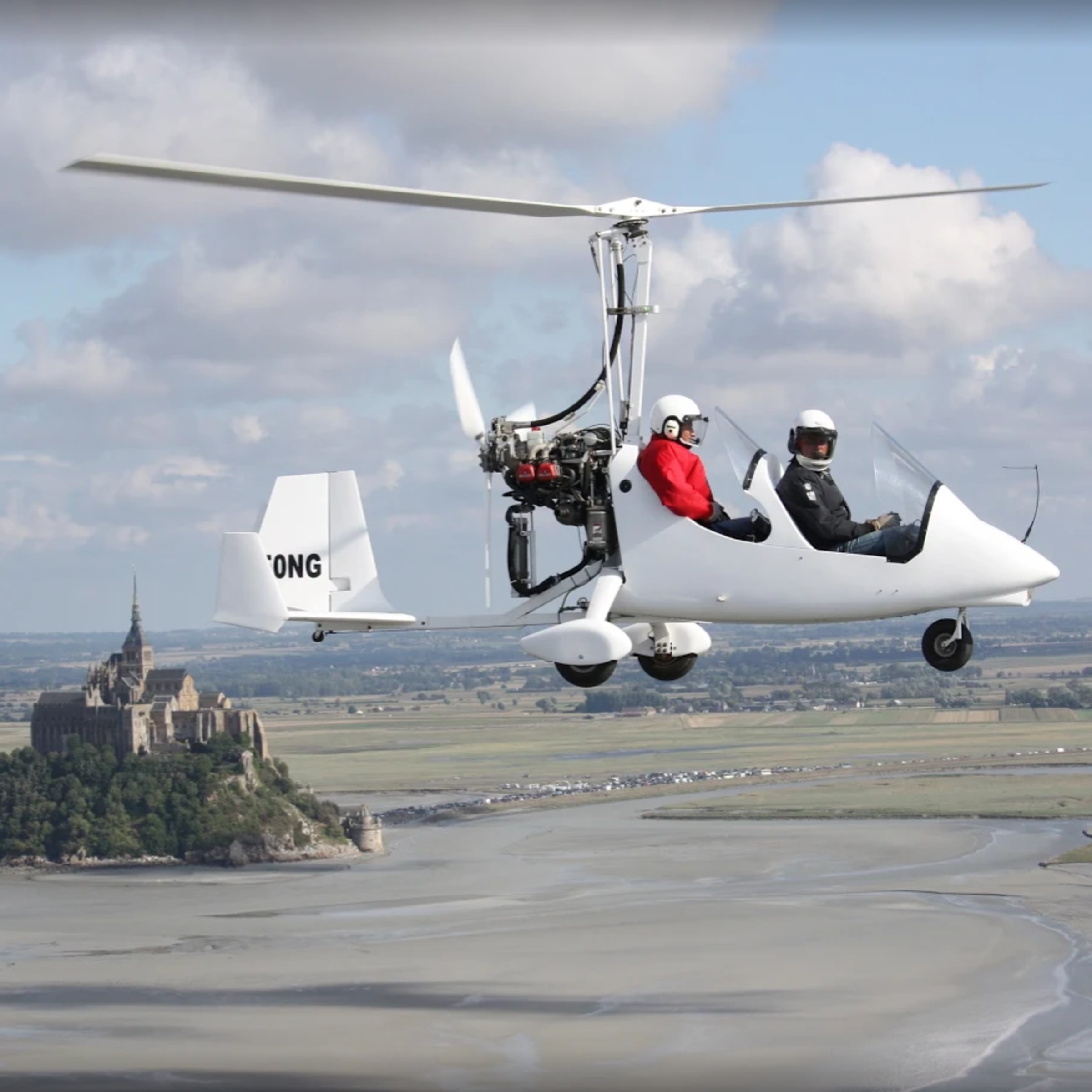 Vol en ULM au-dessus de la Baie du Mont Saint-Michel