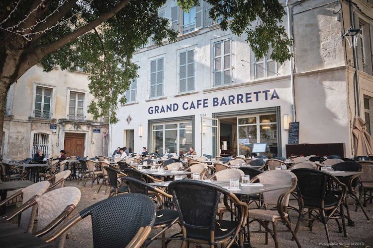 Grand Café Barretta - Restaurants historiques & lieux patrimoniaux - Avignon
