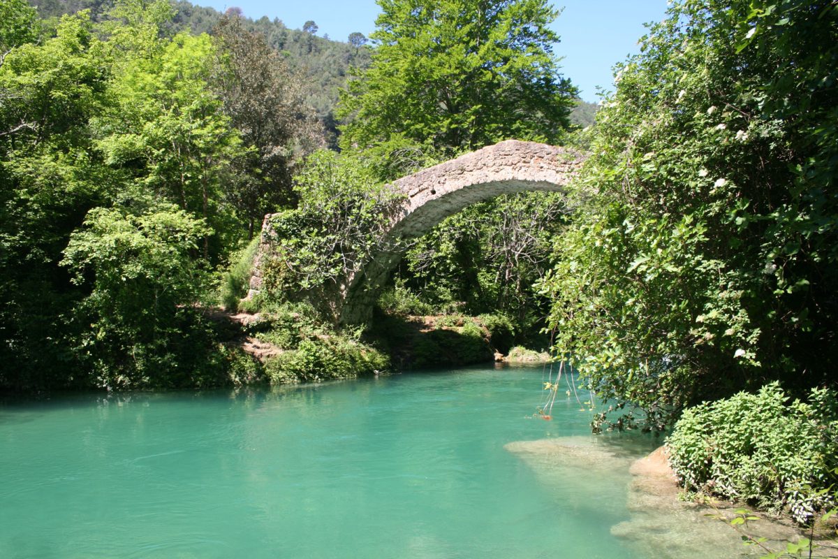 Pont des Tuves - randonnée entre pont historique et eaux turquoise - Randonnée pédestre - Montauroux