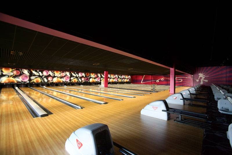 AK Bowling
