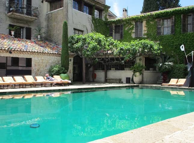 La Colombe d'Or — Restaurants historiques & lieux patrimoniaux — Saint-Paul-de-Vence