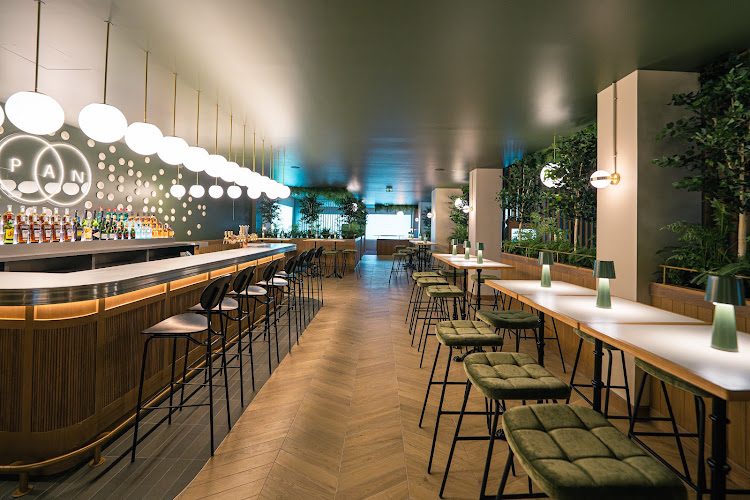 PAN — Bar insolite — Paris