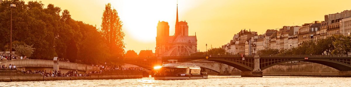 Bateaux-Mouches — Dîner-croisière & croisière gourmande — Paris