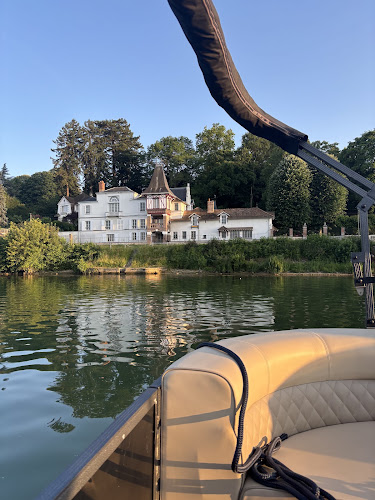 Jolly - Location bateau promenades privatisées sur la Seine