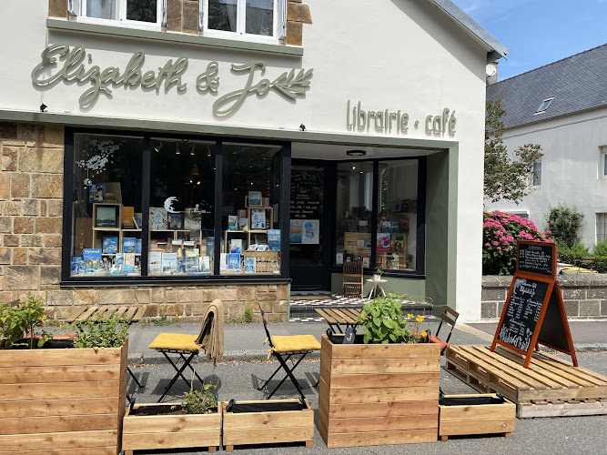 Elizabeth & Jo — Cafés-librairies & salons de thé littéraires — Plougastel-Daoulas