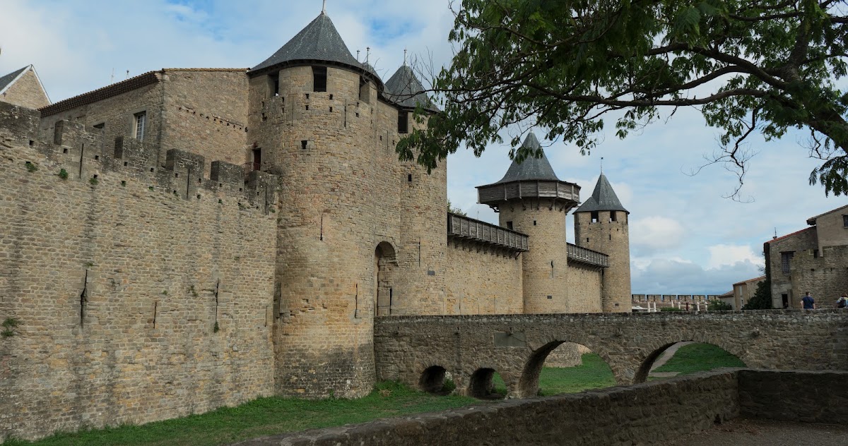 Château et remparts de la cité de Carcassonne — Patrimoine — Carcassonne