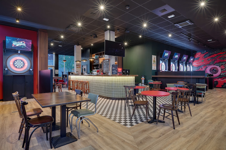 Highton - Bar à Fléchettes Lille — Lille