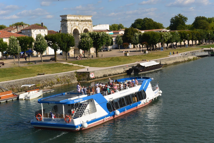 Les Croisières Charentaises "Bernard Palissy III" — Dîner-croisière & croisière gourmande — Saintes