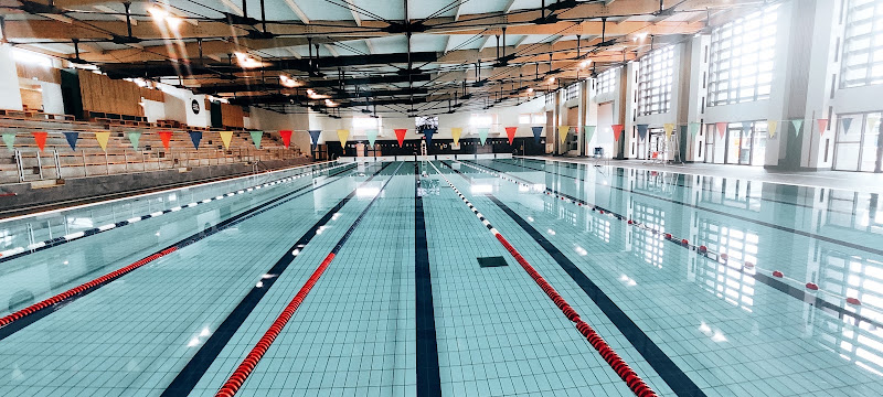 Centre aquatique Les Hautes-Roches — Chamalières