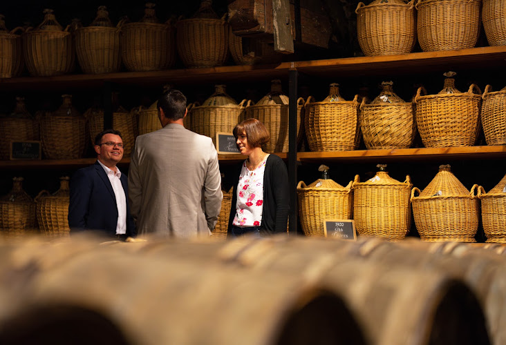 Les Visites Hennessy, Cognac — Dîner-croisière & croisière gourmande — Cognac