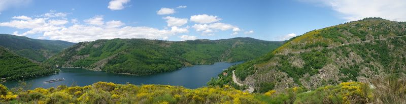 Géocaching au lac de Villefort : 3 parcours à pied, en canoë et sur les crêtes — Villefort