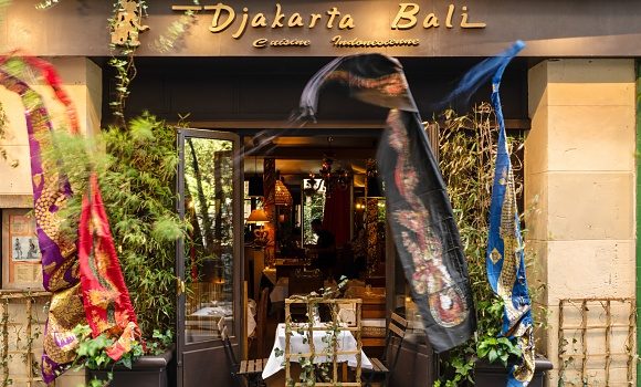 Djakarta-Bali - Restaurant indonésien Paris — Dîners-spectacles et théâtre gastronomique — Paris