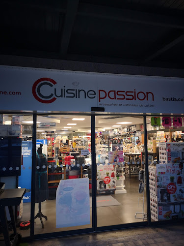 Cours de cuisine et pâtisserie à L’Atelier Bracconi de Furiani — Cours de Cuisine avec Chef Professionnel — Furiani
