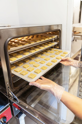Biscuiterie du Cap Corse — Visite de fabrique gourmande & spécialités du terroir — Sisco