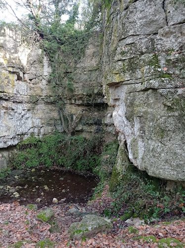 Val des Nymphes - chapelle romane et source antique - Patrimoine - La Garde-Adhémar