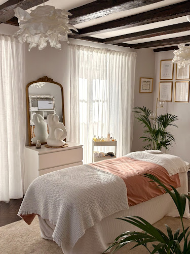 Isabelle Guillien Facialiste — Kobido & massages facialistes — Orvault