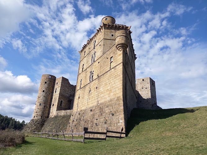 Château de Portes — Visiter un château — Portes