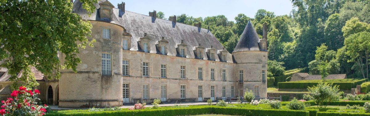 Château de Bussy-Rabutin — Patrimoine — Bussy-le-Grand