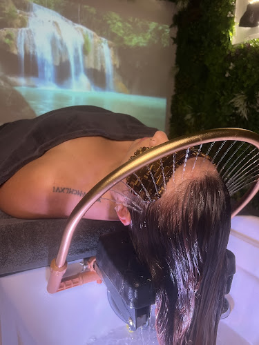 Head Spa - Les Secrets D’Orovida
