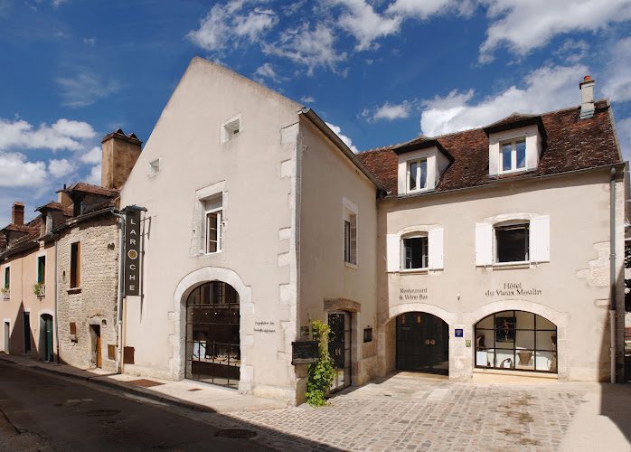 Le Vieux Moulin - dormir dans un moulin à grains du XVIIIe à Chablis - Moulins & granges de caractère - Chablis
