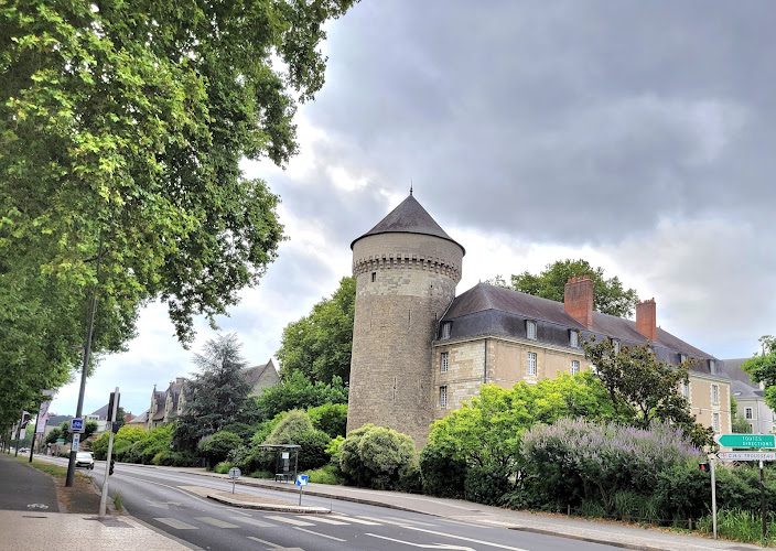Château de Tours - centre d’exposition et photographie du Jeu de Paume — Patrimoine — Tours